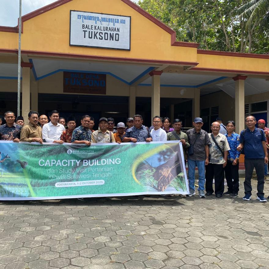 Studi Banding dari Sulawesi Tengah ke Gapoktan Makmur Sejahtera Tuksono  Tuksono 